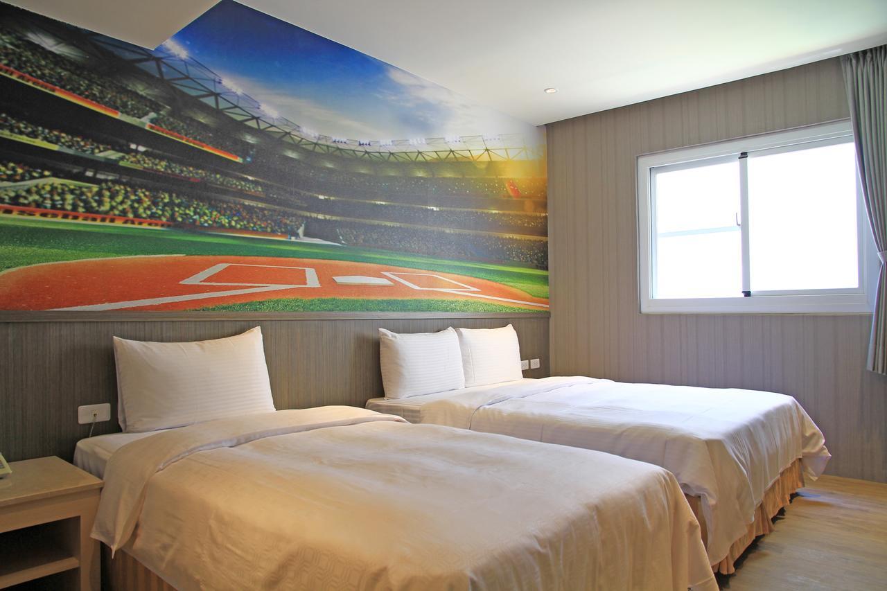 La Hotel-Baseball Theme Hall Гаосюн Экстерьер фото