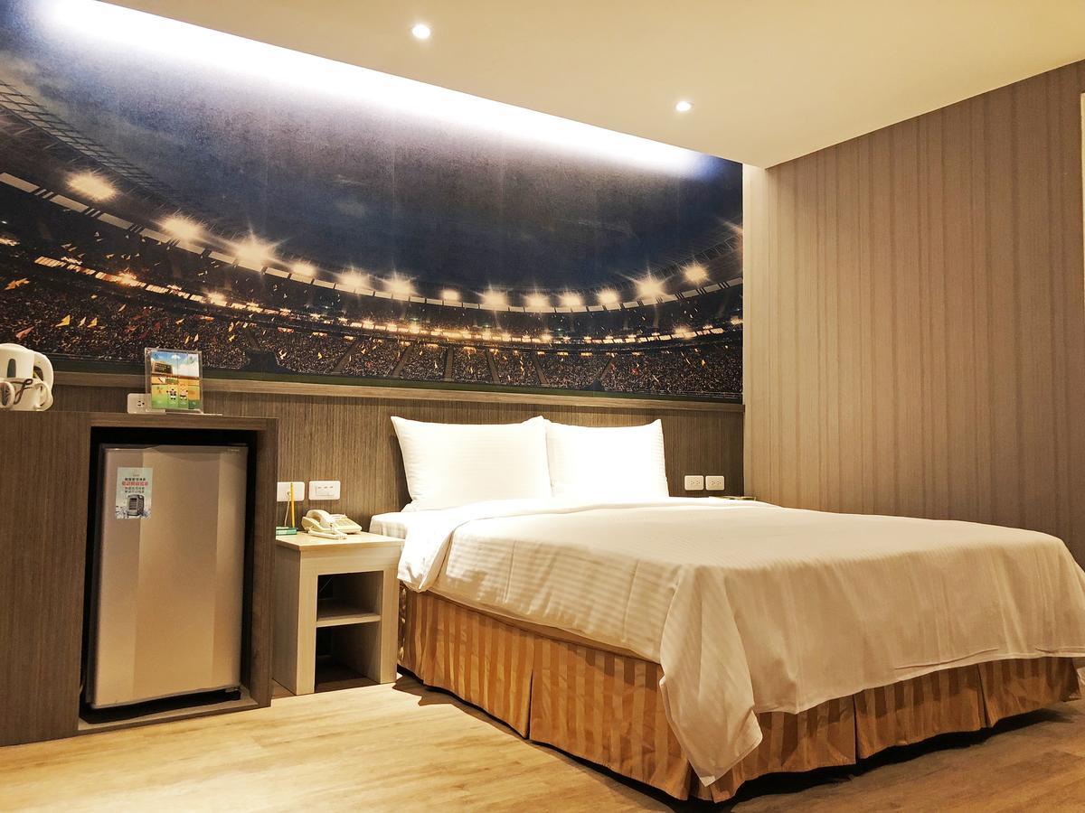 La Hotel-Baseball Theme Hall Гаосюн Экстерьер фото