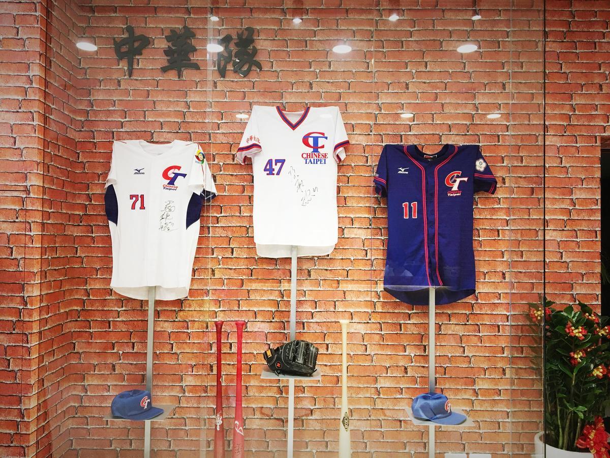 La Hotel-Baseball Theme Hall Гаосюн Экстерьер фото